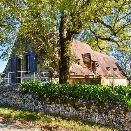 With Swimming Pool, Cleaning Included Holiday home *